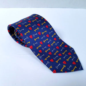 Alynn 100% Silk Tie "Key to My Heart"